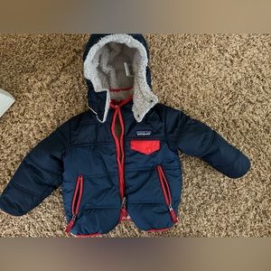 Patagonia 2T toddler reversible puffy jacket
